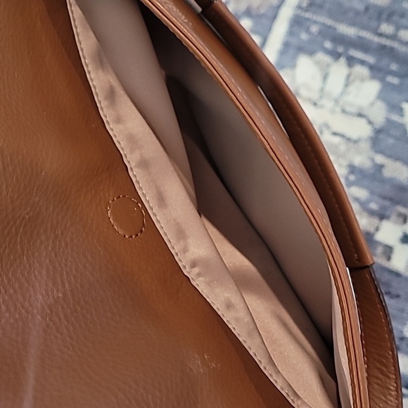 Vintage Coach 100% Leather Exceptional Condition Crossbody Handbag - Picture 9 of 12